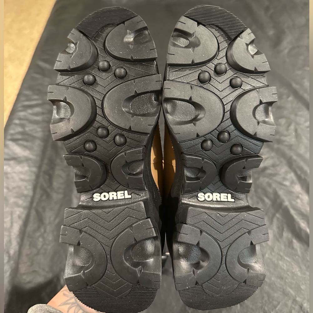 Sorel Tan and Black Waterproof Chelsea Winter Boots - Picture 5 of 6